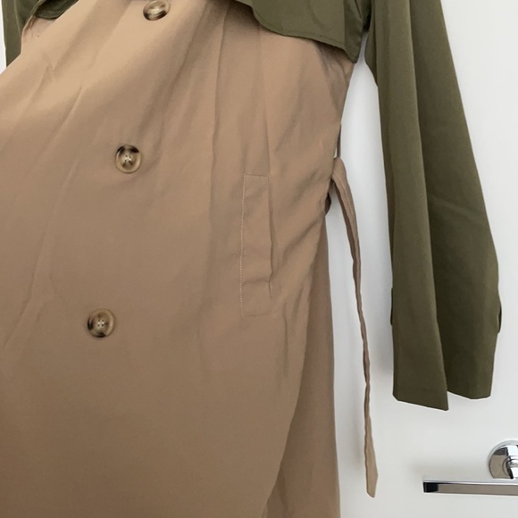 Coat - Picture 10 of 14